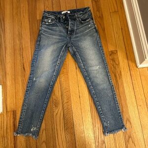 Moussy vintage Capri jeans. Size 24.